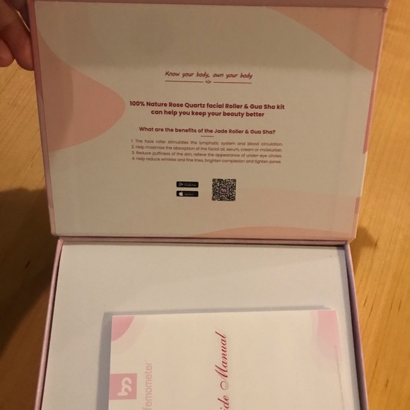 Nature Rose Quartz Facial Roller & Gua Sha Kit - Picture 3 of 6